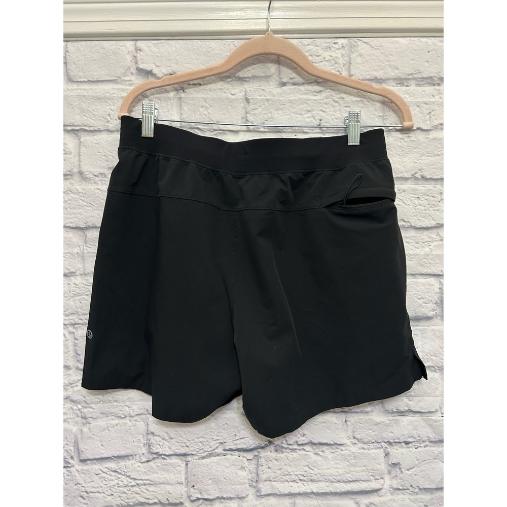 lululemon athletica Men's Black Cargo Shorts - Picture 2 of 4